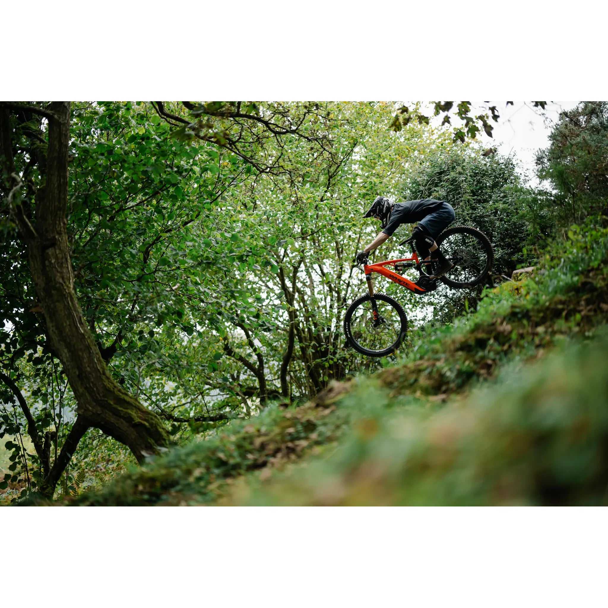 Whyte E-180 RSX Electric Full Suspension Mountain Bikes