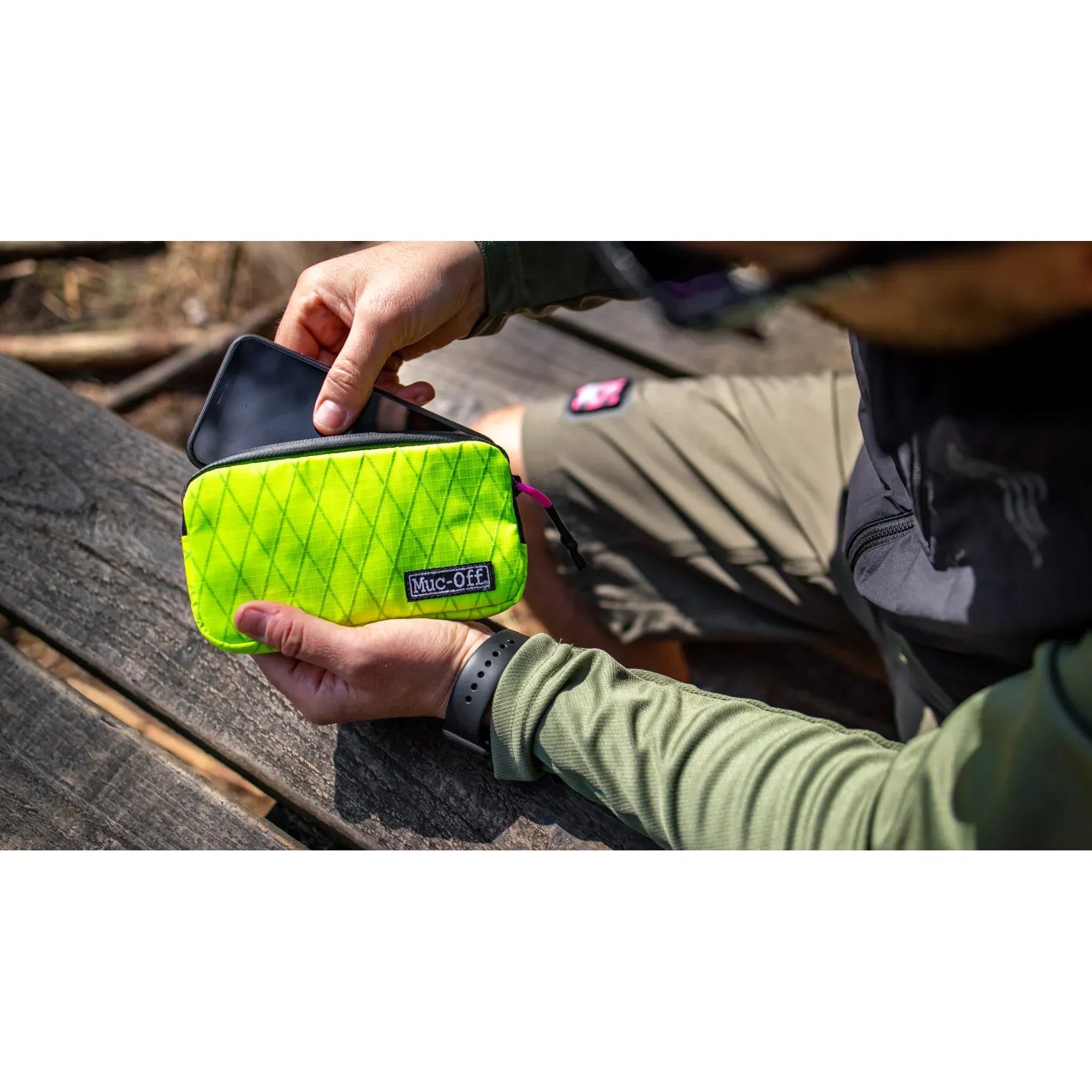 Muc Off Rainproof Essentials Case