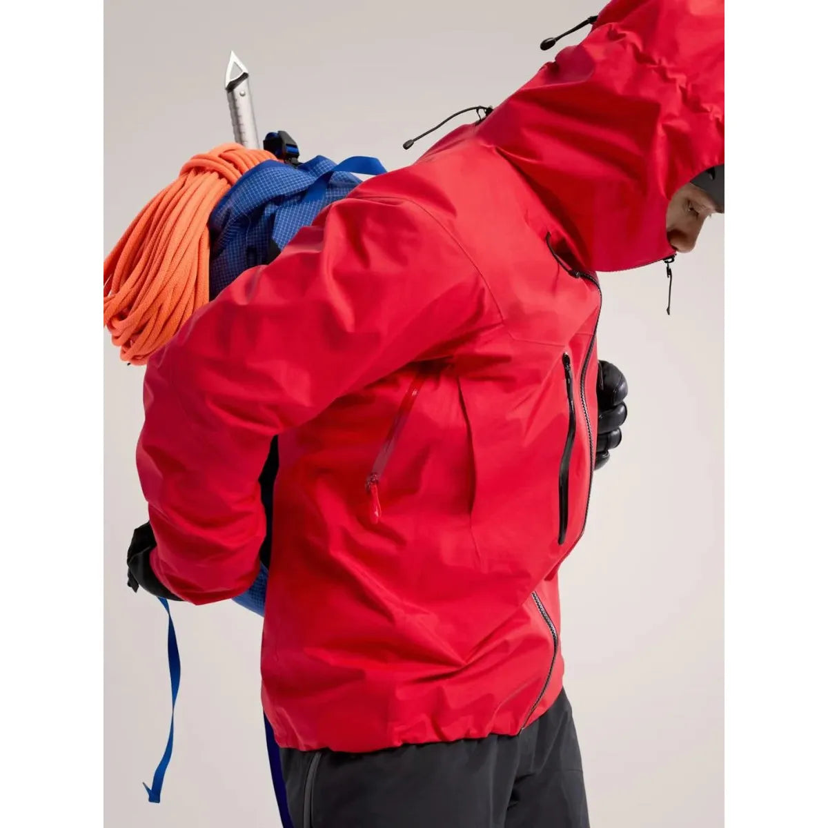 Arc'teryx Men's Alpha SV Jacket