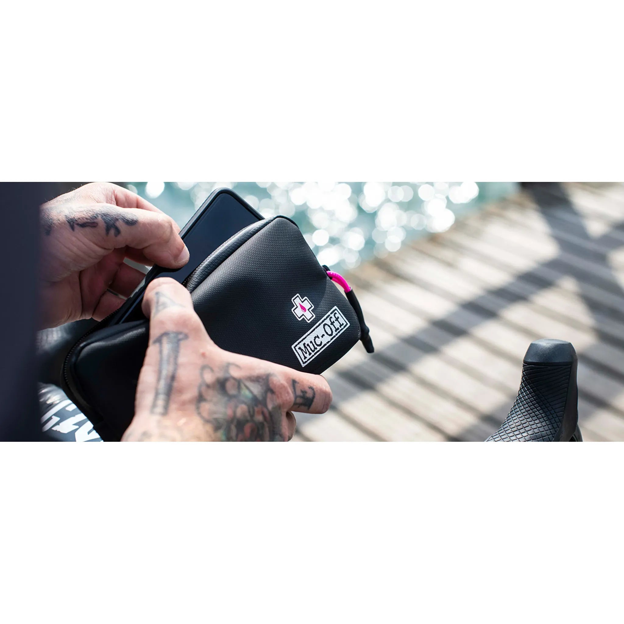 Muc Off Rainproof Essentials Case