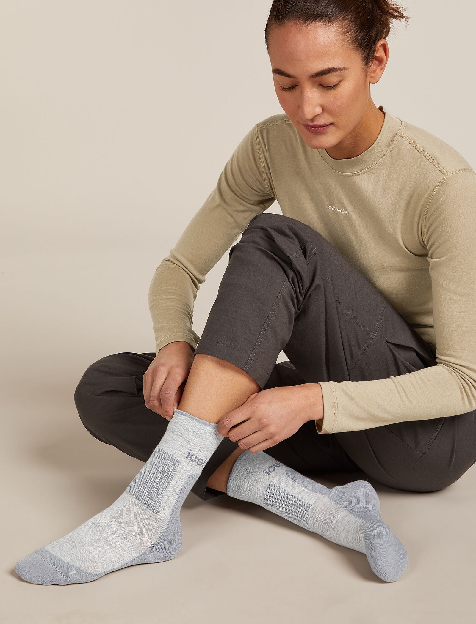 Icebreaker Women's Merino Hike+ Medium Crew Socks