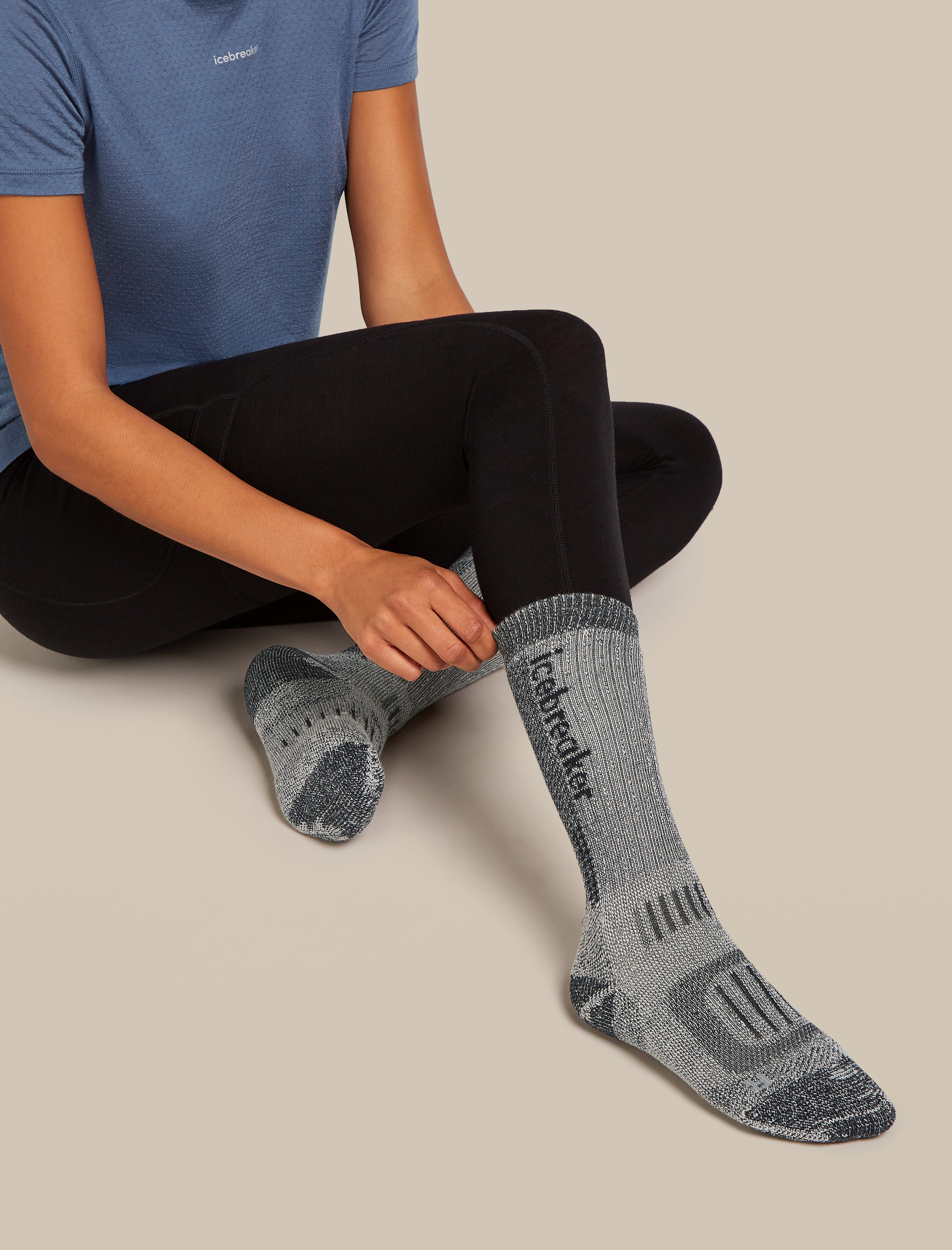 Icebreaker Women's Merino Hike+ Mountaineer Mid Calf
