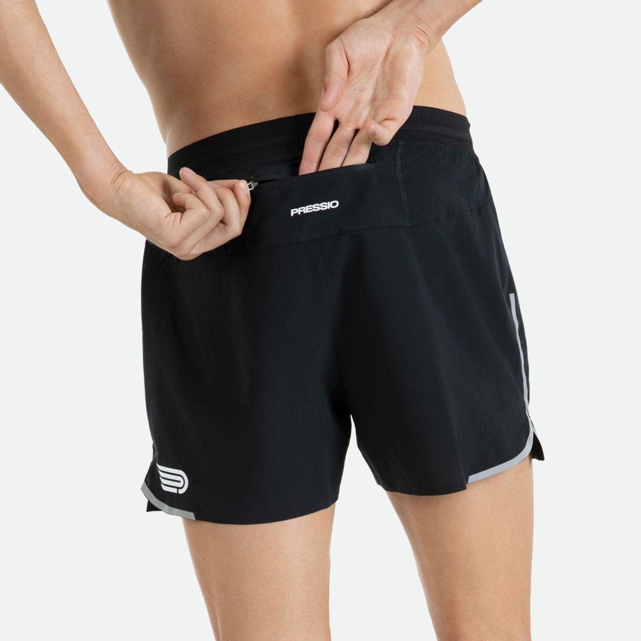 Pressio Mens Arahi 4.5' Shorts Outside Sports