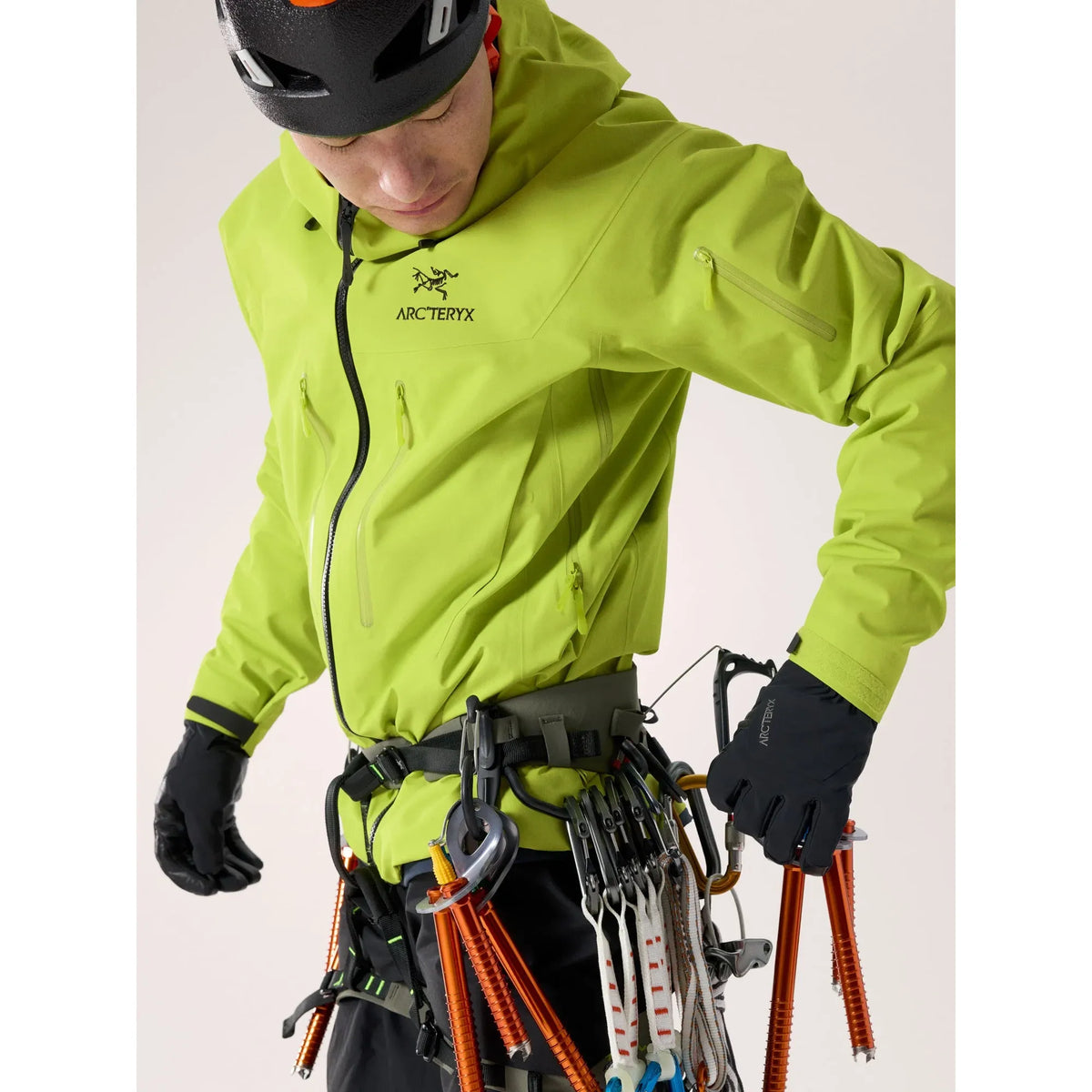 Arc'teryx Men's Alpha SV Jacket