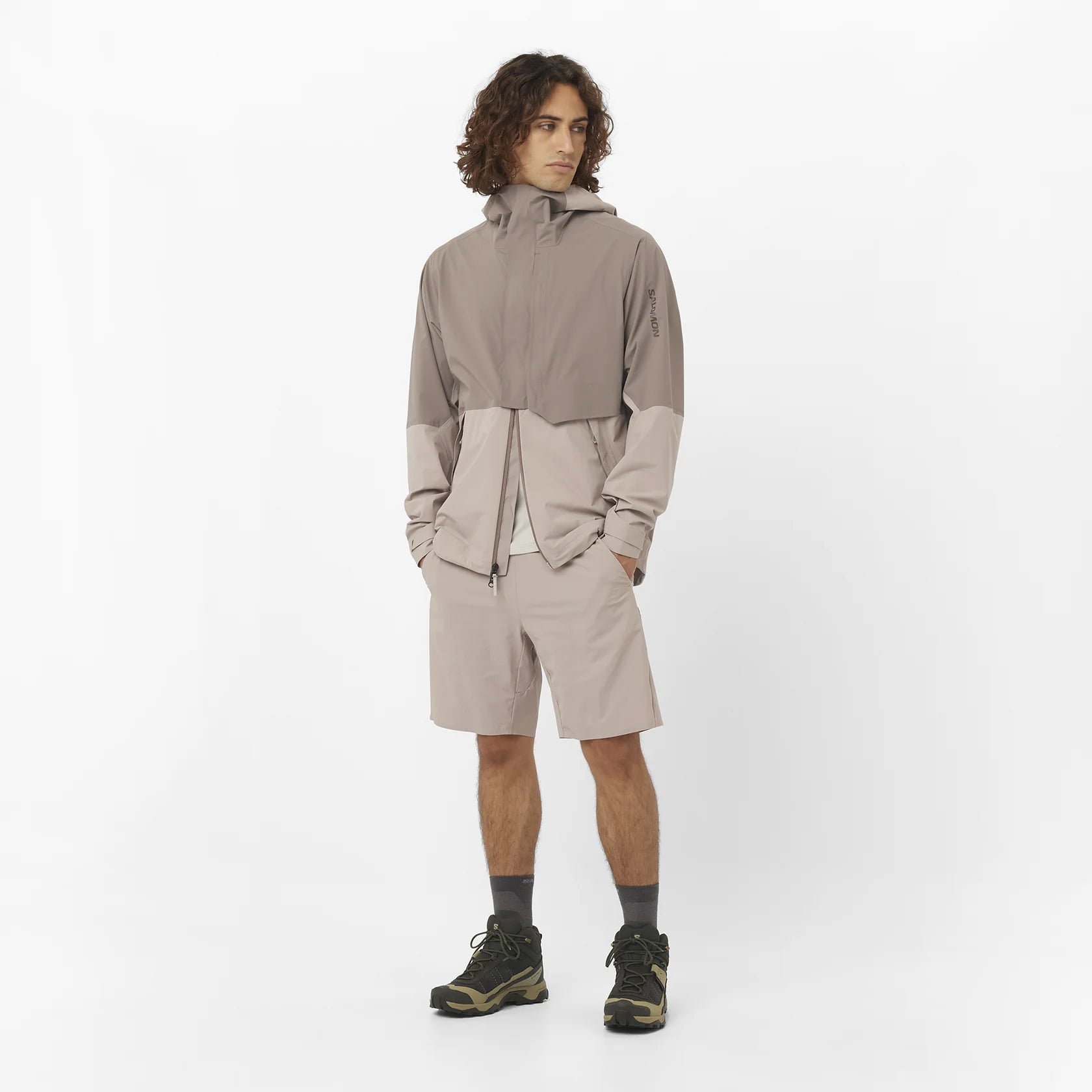 Salomon Men's X Ultra 5 Mid Gore-Tex Hiking Boots