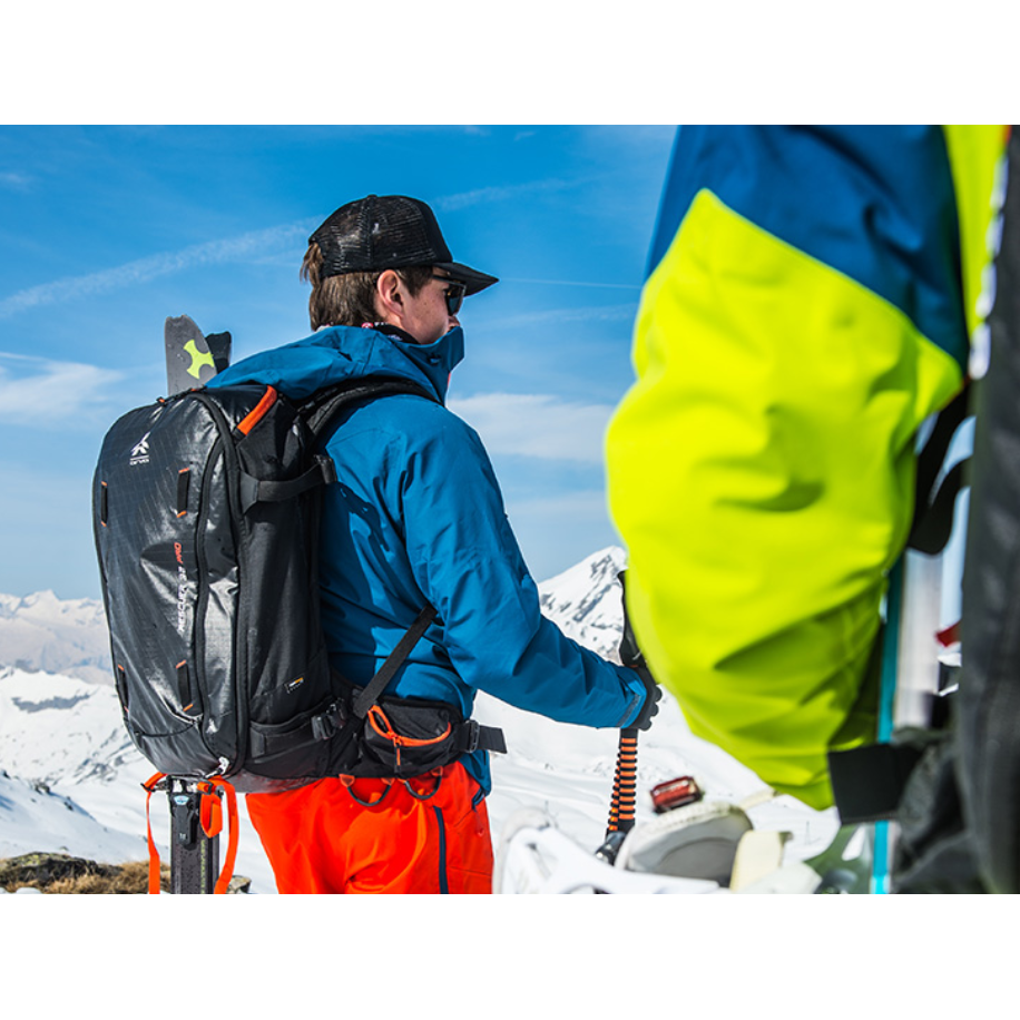 Arva Rescuer 32 Pro Backpack
