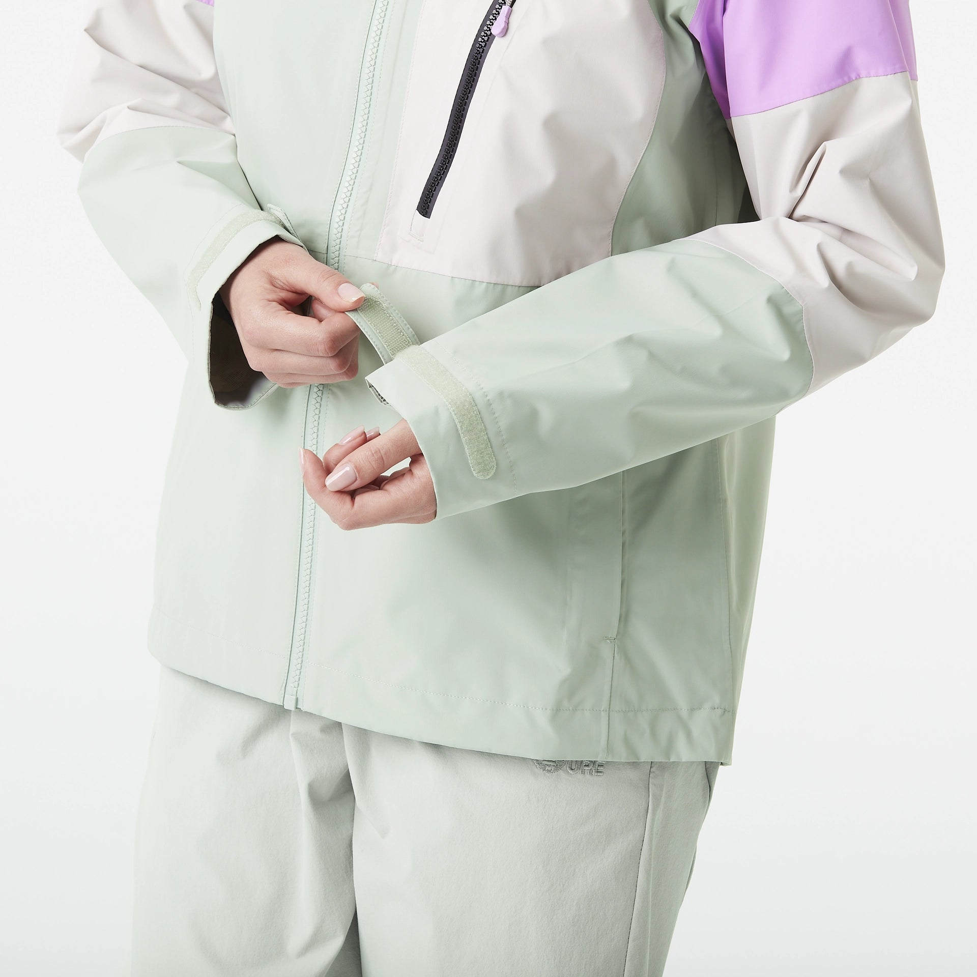 Picture Women's Abstral+ 2.5L Jacket