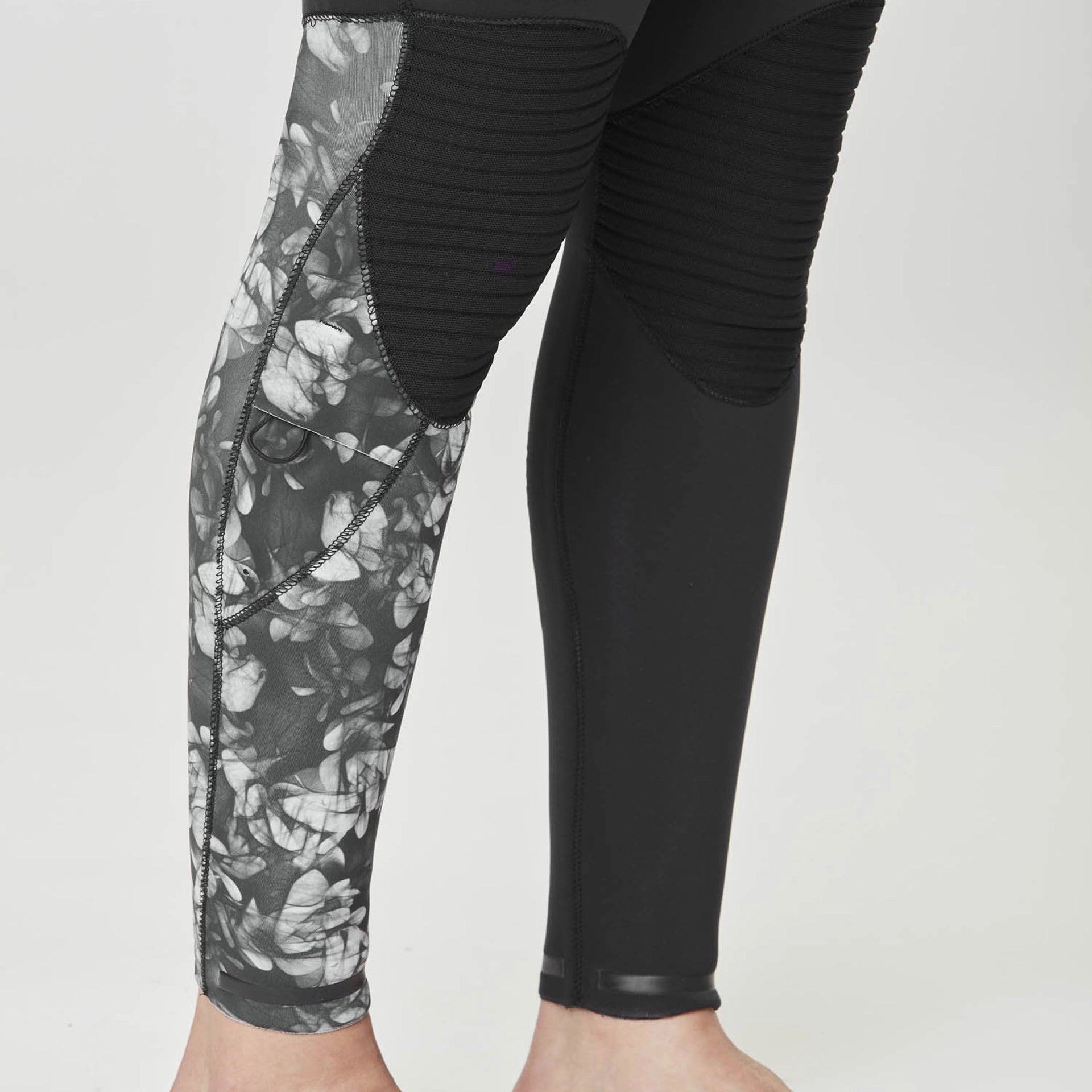 Picture Women's Equation 3/2 Full Zip '24