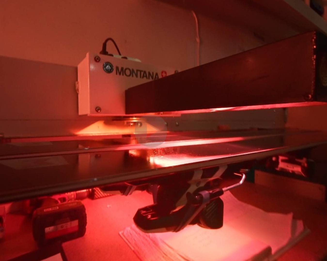 Ski & Snowboard Wanaka & Queenstown Wax, Edge, Mount, and