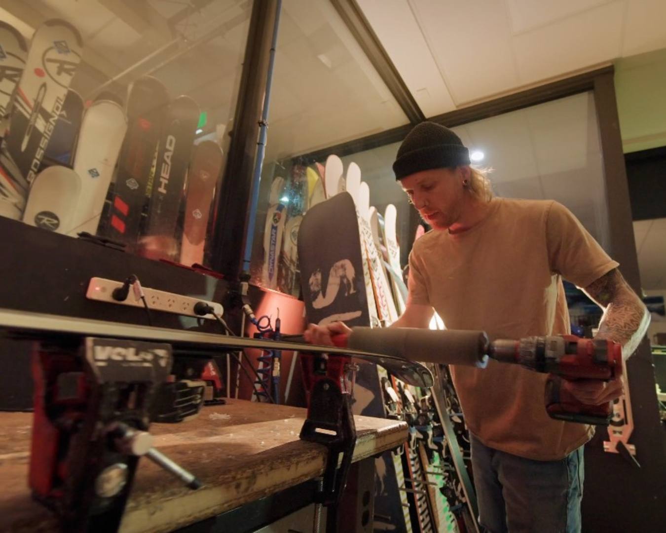 Ski & Snowboard Wanaka & Queenstown Wax, Edge, Mount, and