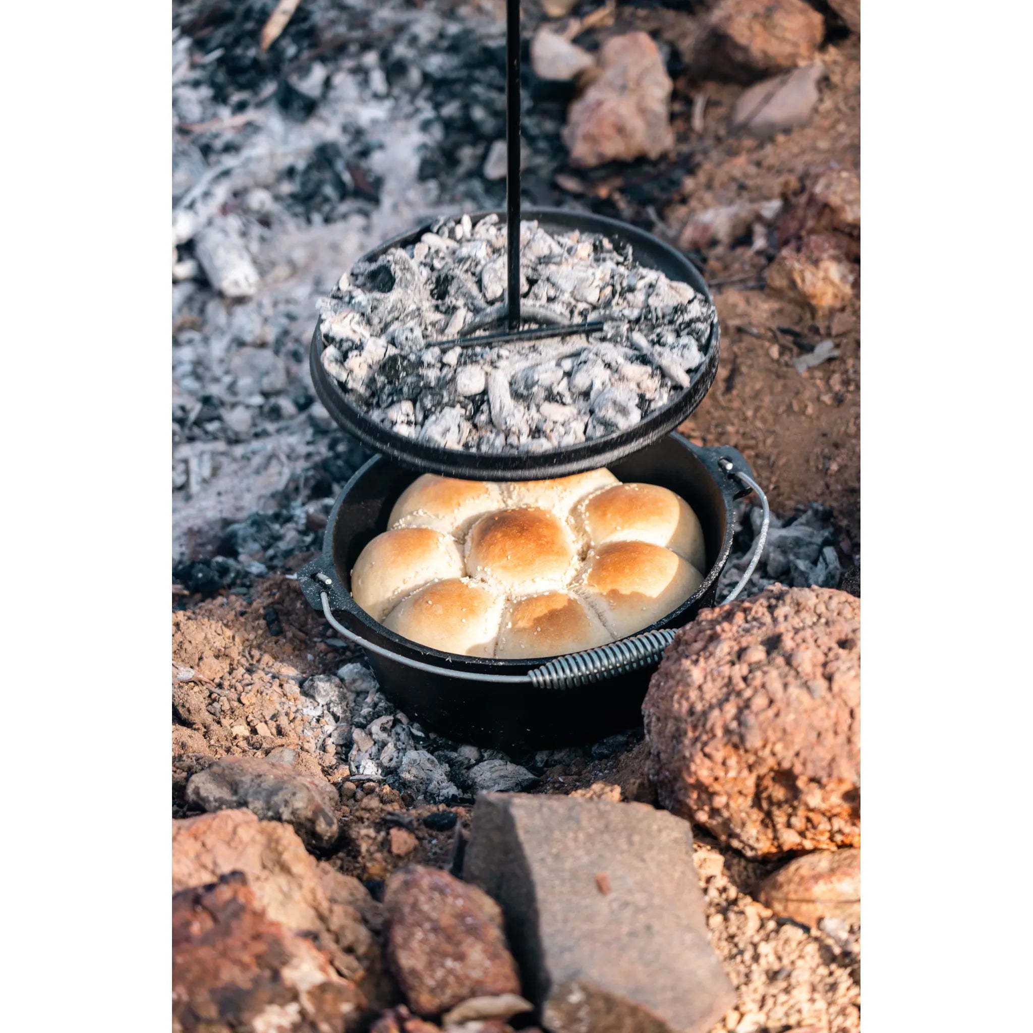 Wildtrak 9qt 31x15.5cm Camp Oven