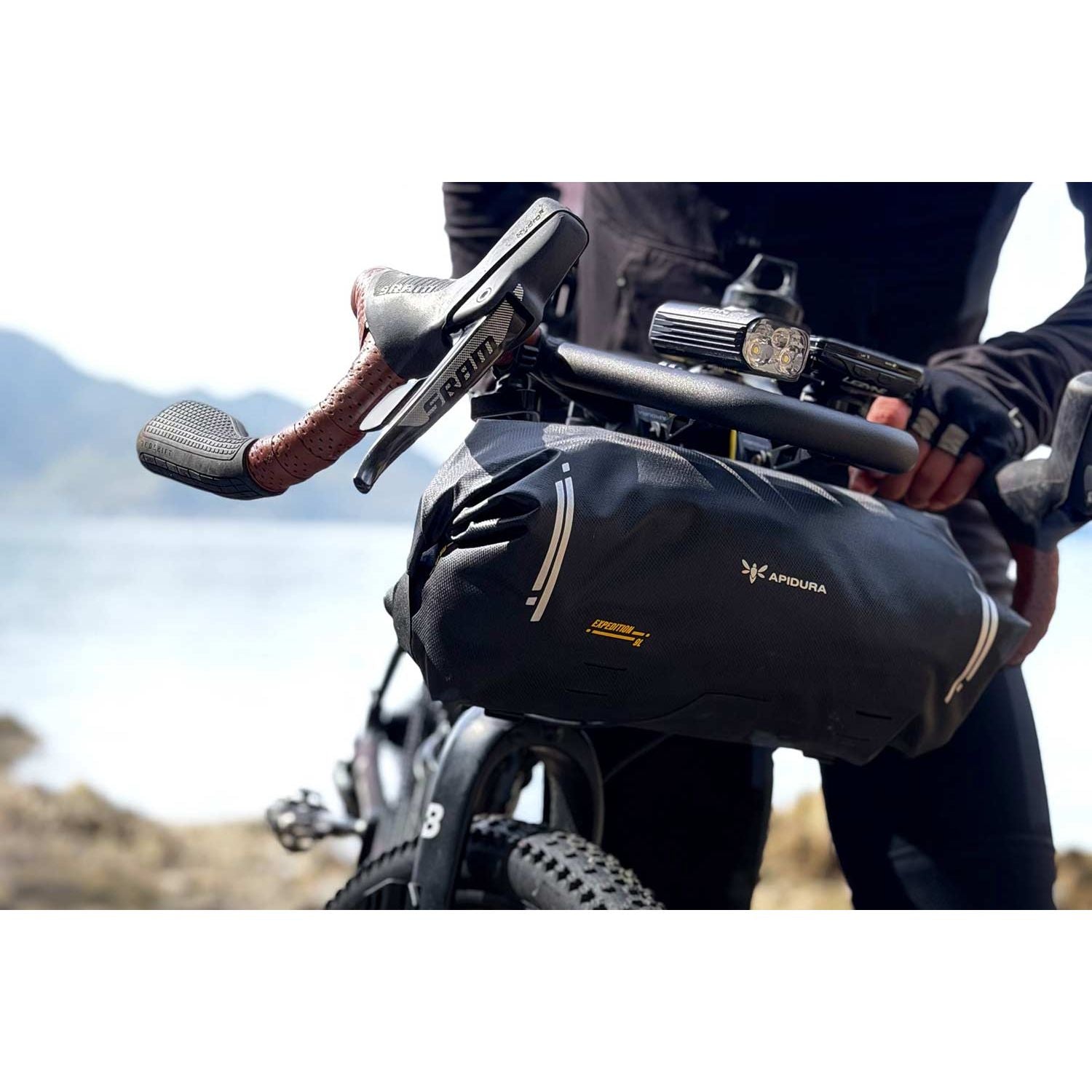 Apidura Expedition Handlebar Pack