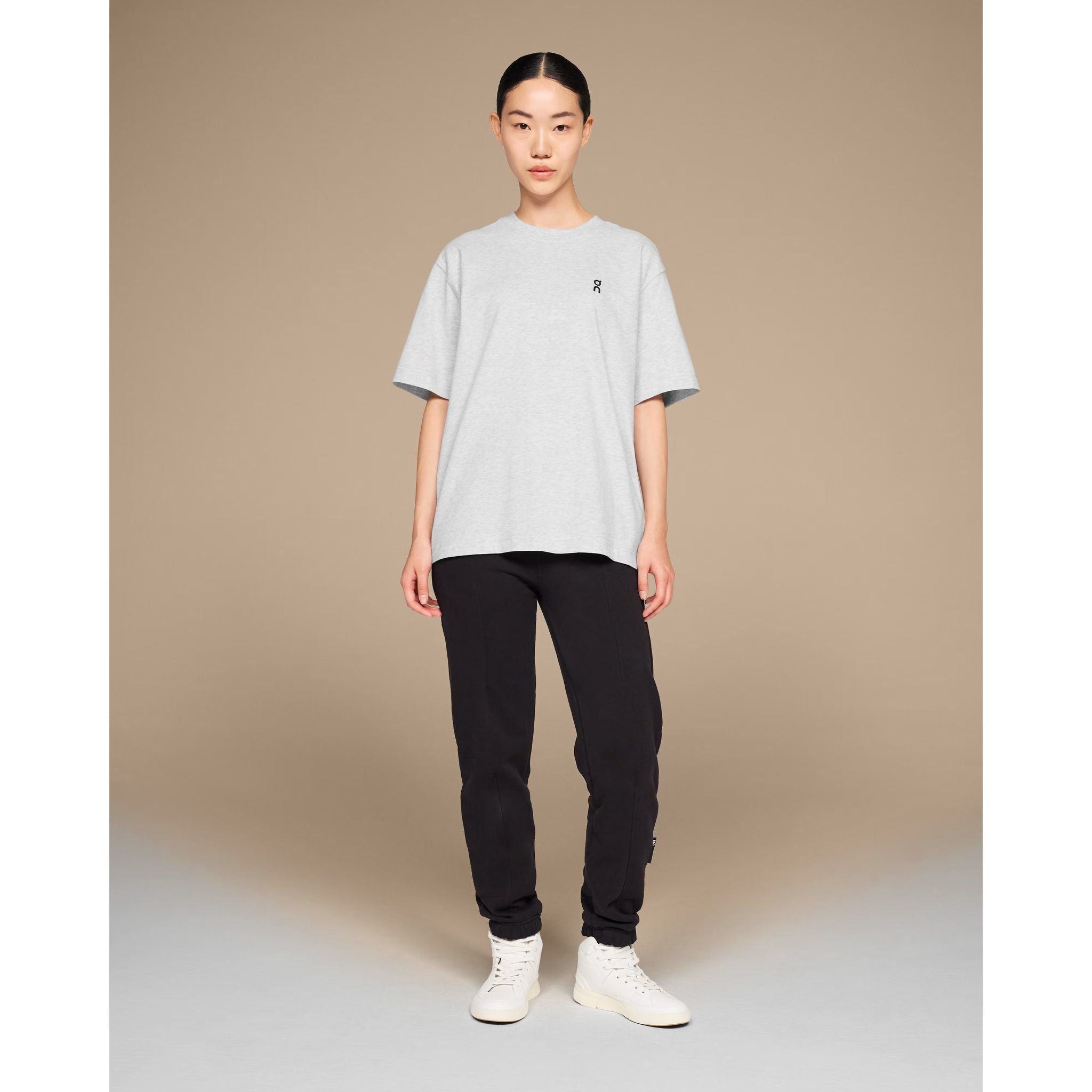 On Running Women's Club T-Shirt