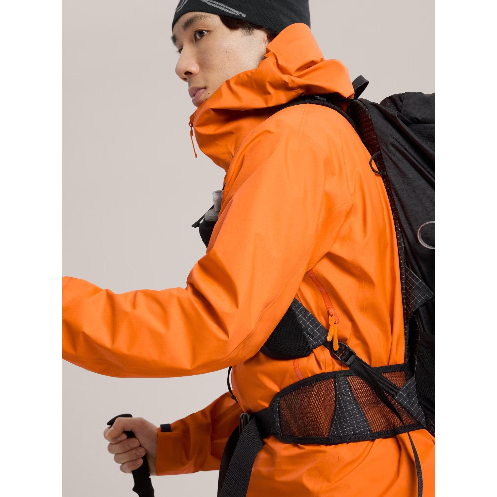 Arc'teryx Men's Beta SL Jacket