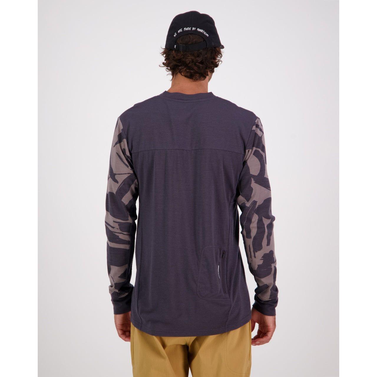 Mons Royale Redwood Enduro VLS <span style="background-color:rgb(246,247,248);color:rgb(28,30,33);"> Long Sleeve and Shirts </span>