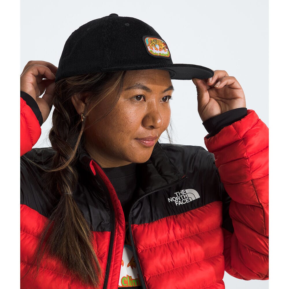 The North Face Corduroy Hat TNF Black Khumbu Climbing Center Patch