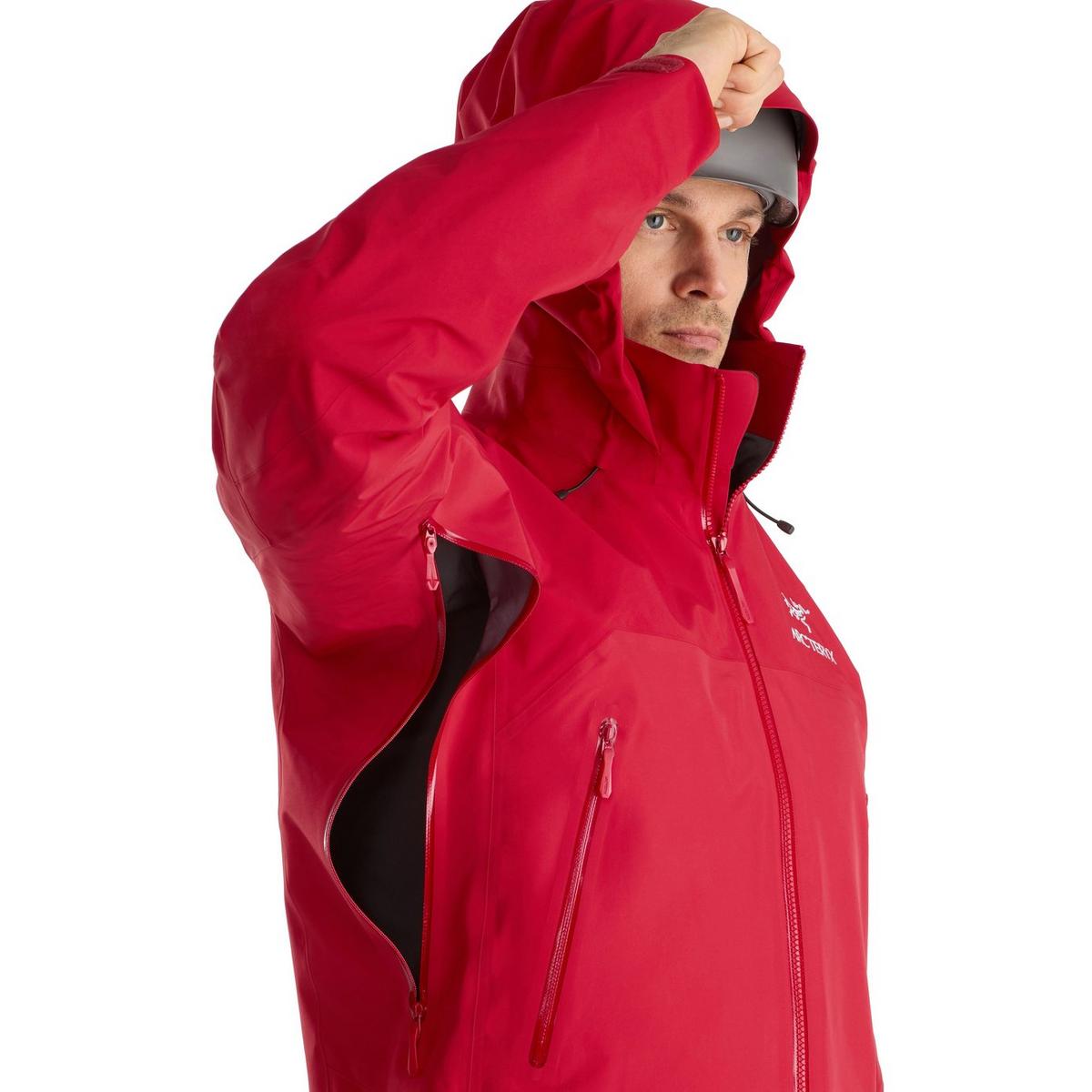 Arc'teryx  Men's Beta AR Jacket
