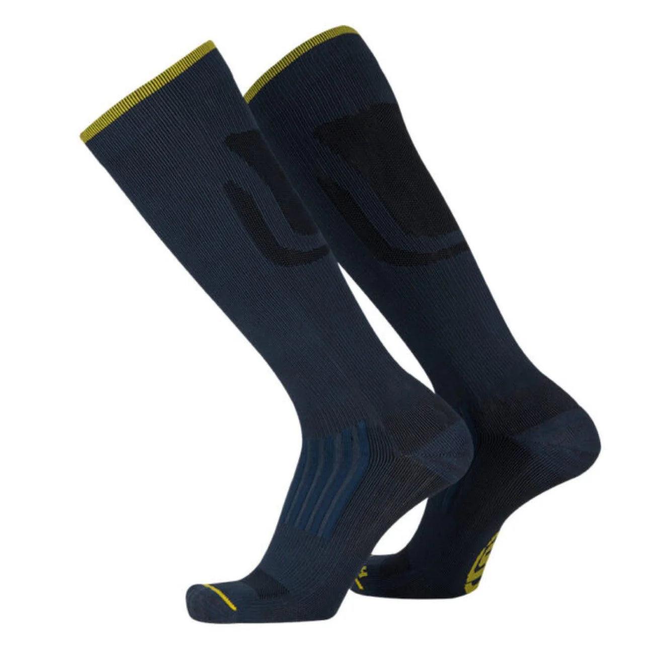 Skins 3 Series Travel Compression Socks